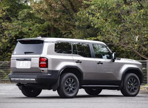 Toyota Land Cruiser 250